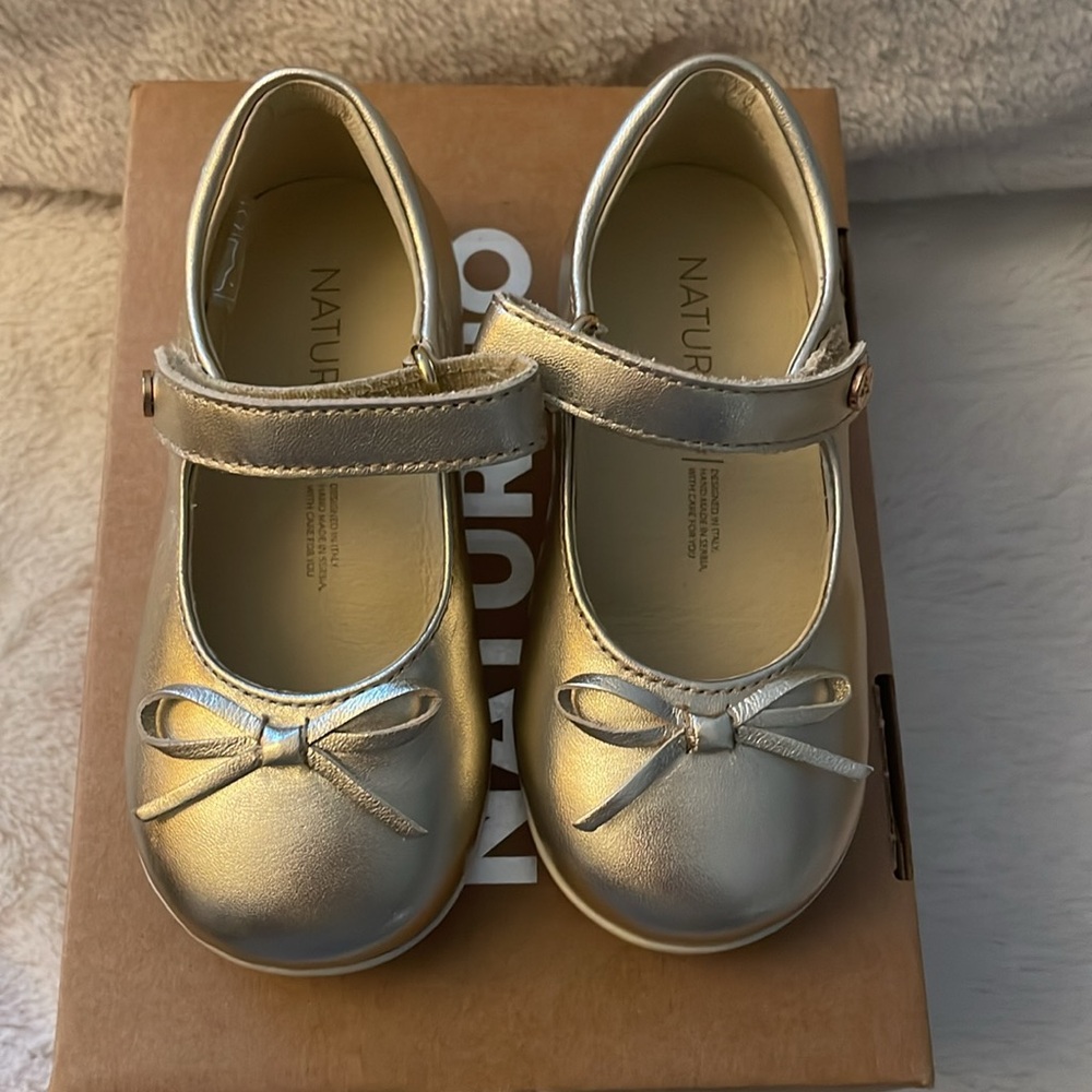 NWT Naturino Ballet Metallic in Platinum - Picture 10 of 16